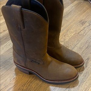 Dan Post Women’s Western Style Brown Leather Boots